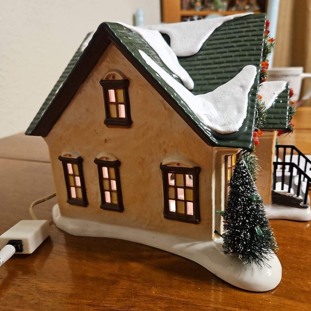 Department 56 Snow Village Dancing Lights House Building - Picture 5 of 9